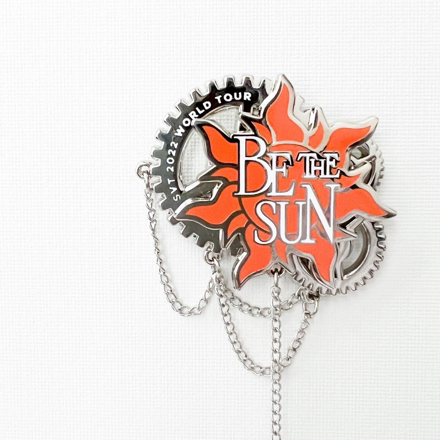 SEVENTEEN – The Dancing Tiger